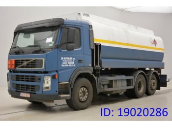 Camião cisterna para transporte de combustível Volvo FM9.300 - 6x2: foto 1