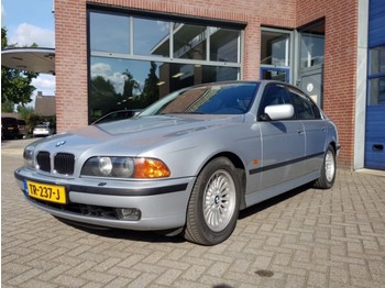 Automóvel BMW 535I V8: foto 1