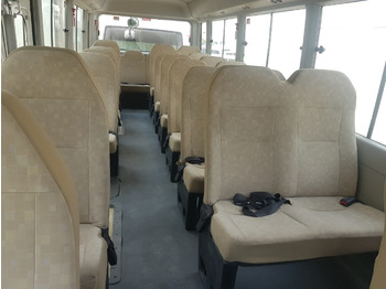 Toyota Coaster .... 30 places - Minibus, Furgão de passageiros: foto 3