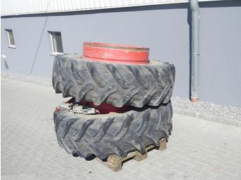 Pirelli Zwillingsräder 18,4 - Jantes e pneus