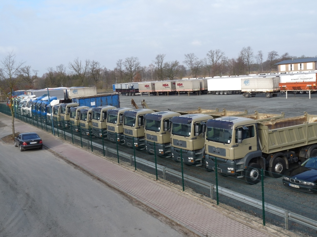 A1-Truck GmbH - Veículos municipais/ Especiais undefined: foto 3